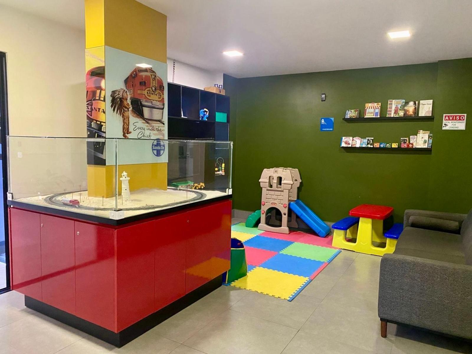 Pleione Flats Διαμέρισμα Κουριτίμπα Εξωτερικό φωτογραφία